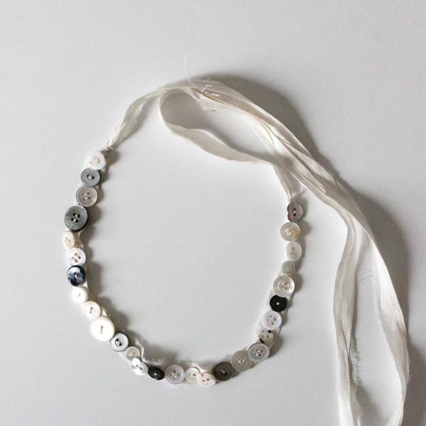 shell button silk necklace(무료배송)