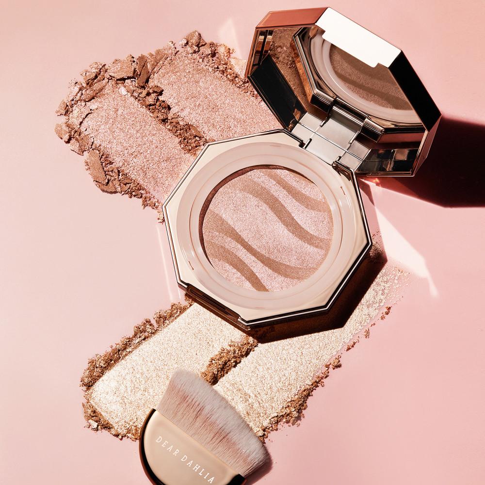 블루밍 에디션 엔드리스 글로우 일루미네이터