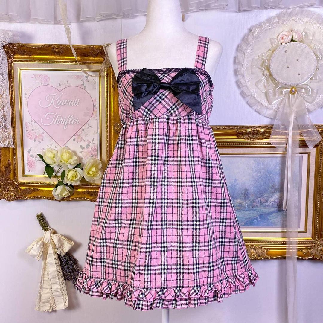 TRALALA pink plaid dress (liz lisa)Cute pink and...