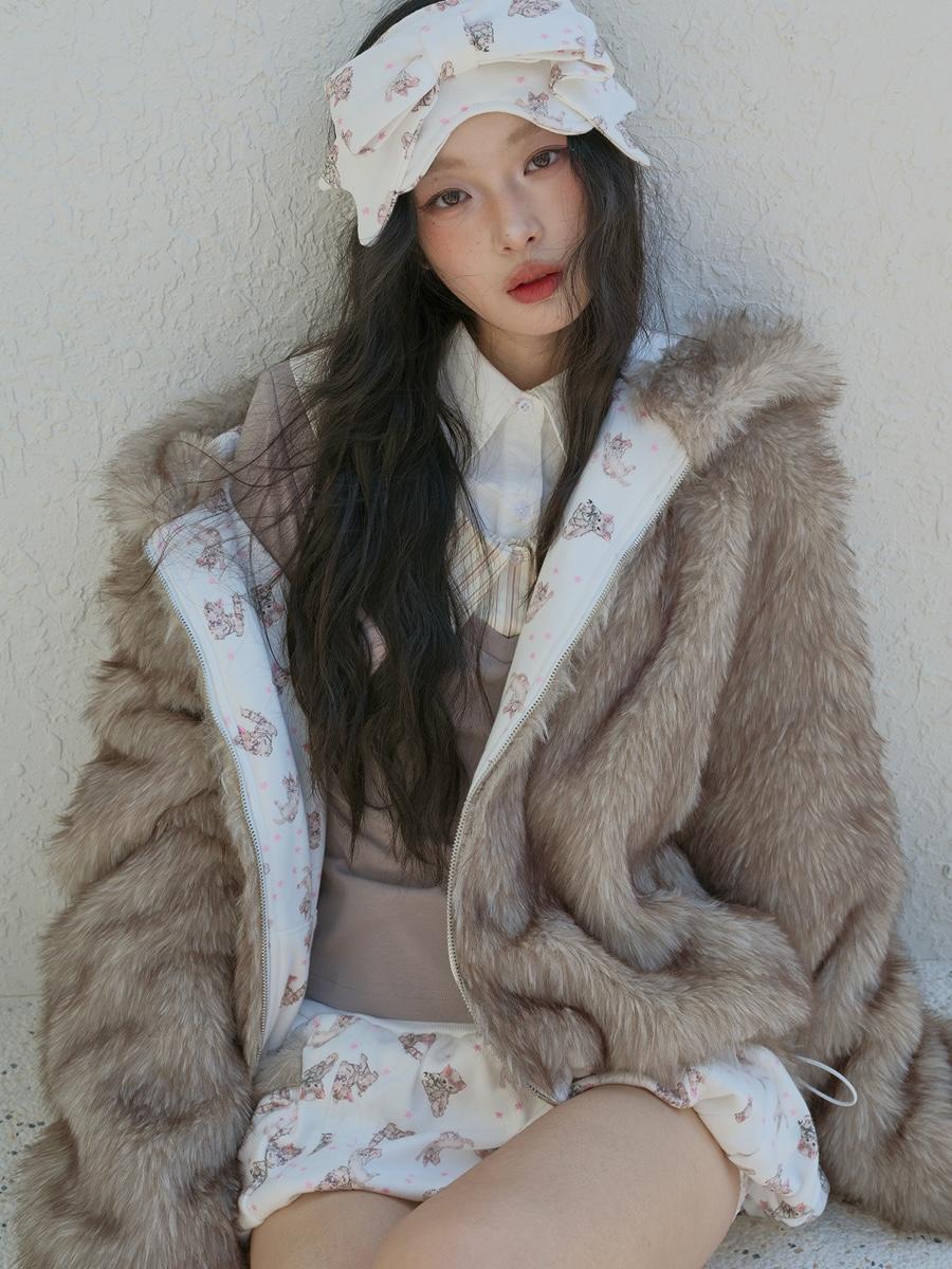 NO NUTS Kitten Reversible Fur Jacket
