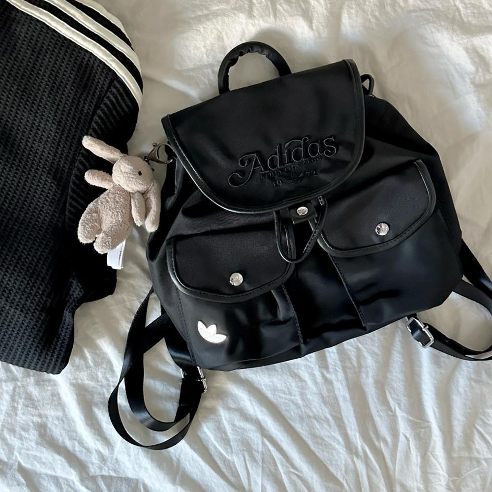 아디다스 클로버 스트링 백팩 2Color(블랙/스카이블루)