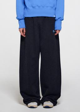 [ERA] UNISEX SUEDE EFFECT TRACK PANTS /追跡付 ERA UNISEX SUEDE EFFECT TRACK PANTS - BROWN - 위시버킷