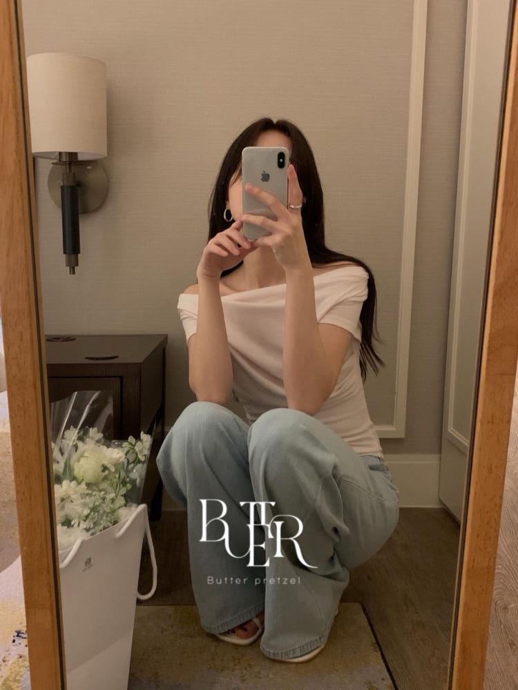 버터프레즐마켓 어반 일자핏 연청 린넨 데님 팬츠 1color