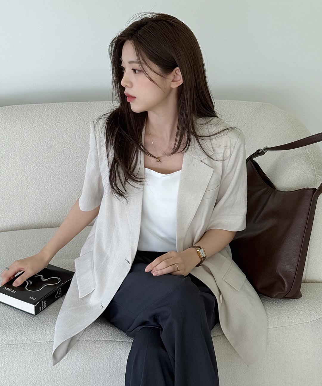 미쏘 [세일🔥/도영도영,이시안PICK/누적3만장] 테일러드 오버핏 반팔 자켓_MIWJKF51PB