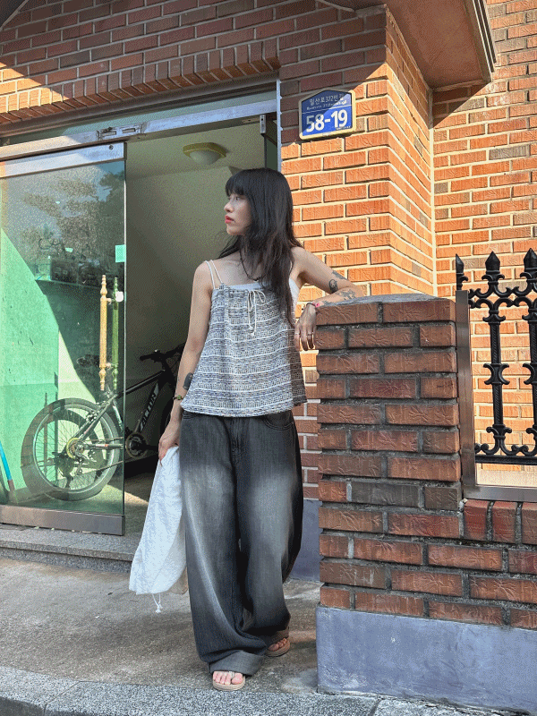 Hippie strap sleeveless / 히피 스트랩 슬리브리스 끈나시 빈티지나시 패턴나시
