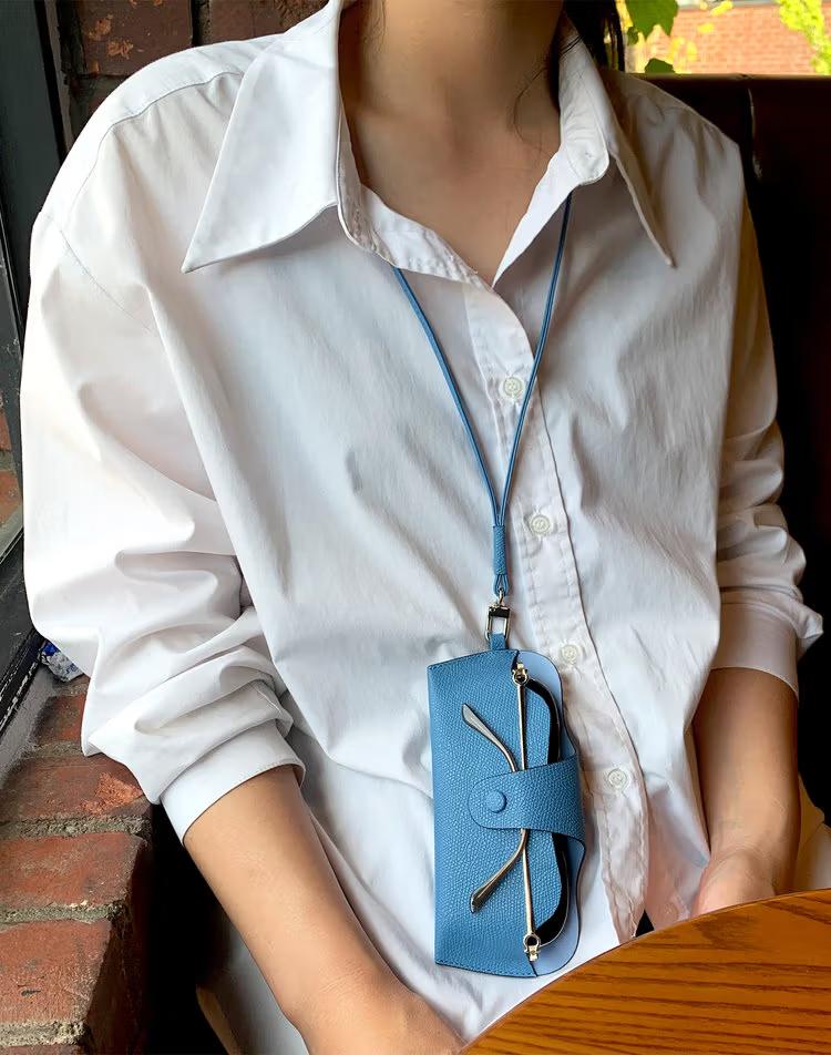 [선물추천]목걸이형 가죽 썬글라스 케이스 겸 카드지갑