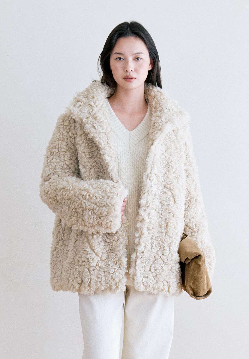 SHEARLING HIGH NECK FUR JACKET - BEIGE