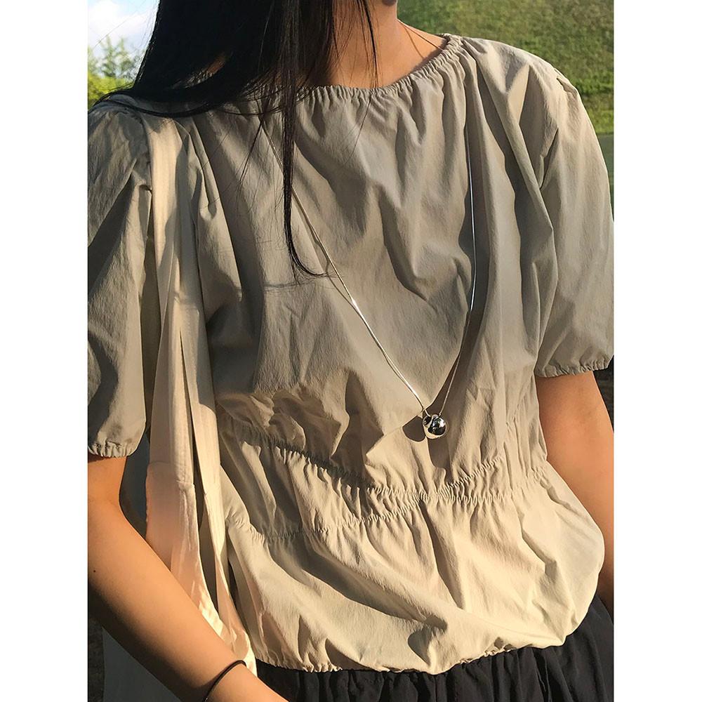 [어튜트](크림,블랙당일)다이렉 밴딩 블라우스(3c)