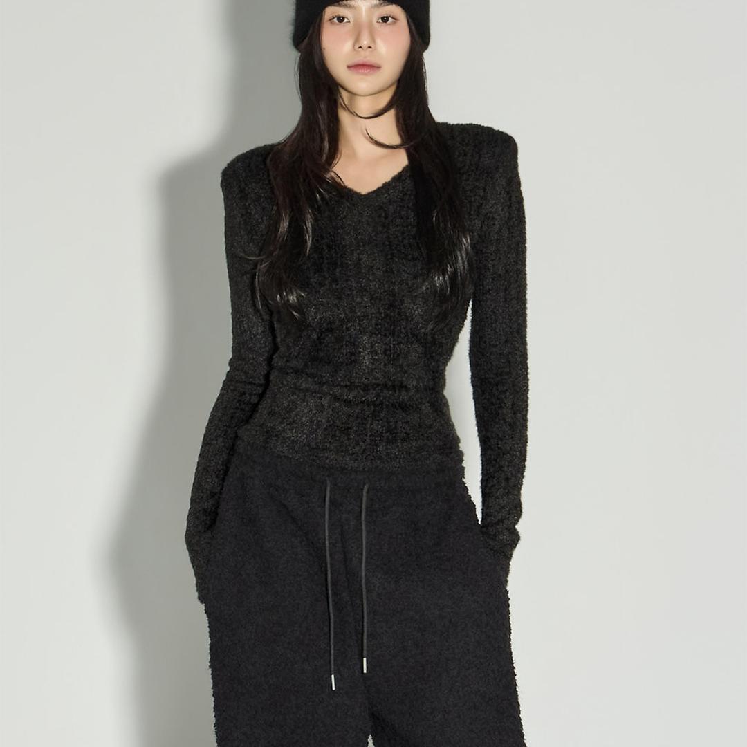 E4095 소프트 브이넥 슬림 탑