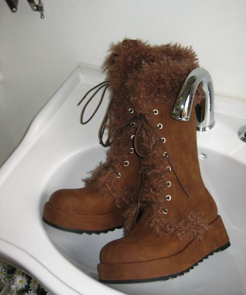 Puffy Fur Boots (Brown)