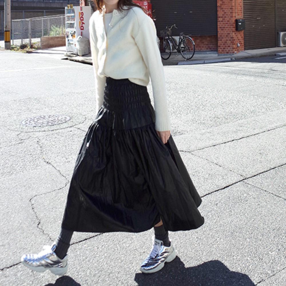 Flexible wrinkle_faux leather-Skirt _ 2차 재입고 -5% OFF (12/18일 출고)