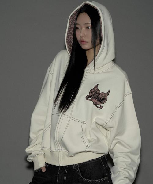 플리즈노팔로우(PLEASENOFOLLOW)  Leopard Heart Logo Hoodie Zip-Up (Cream) - 사이즈 & 후기 | 무신사