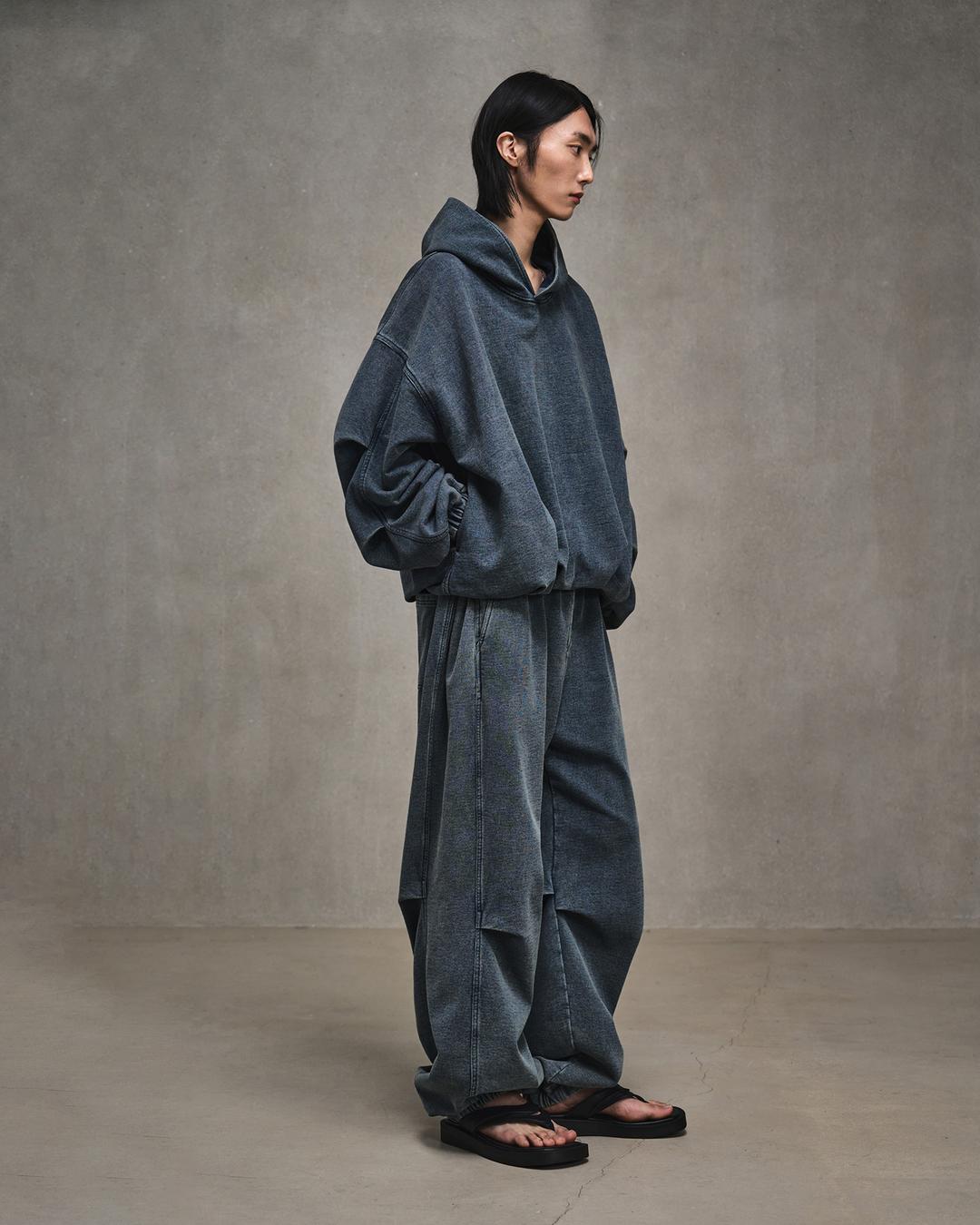 플리츠 벌룬 데님 스웻 팬츠 WASHED BLUE