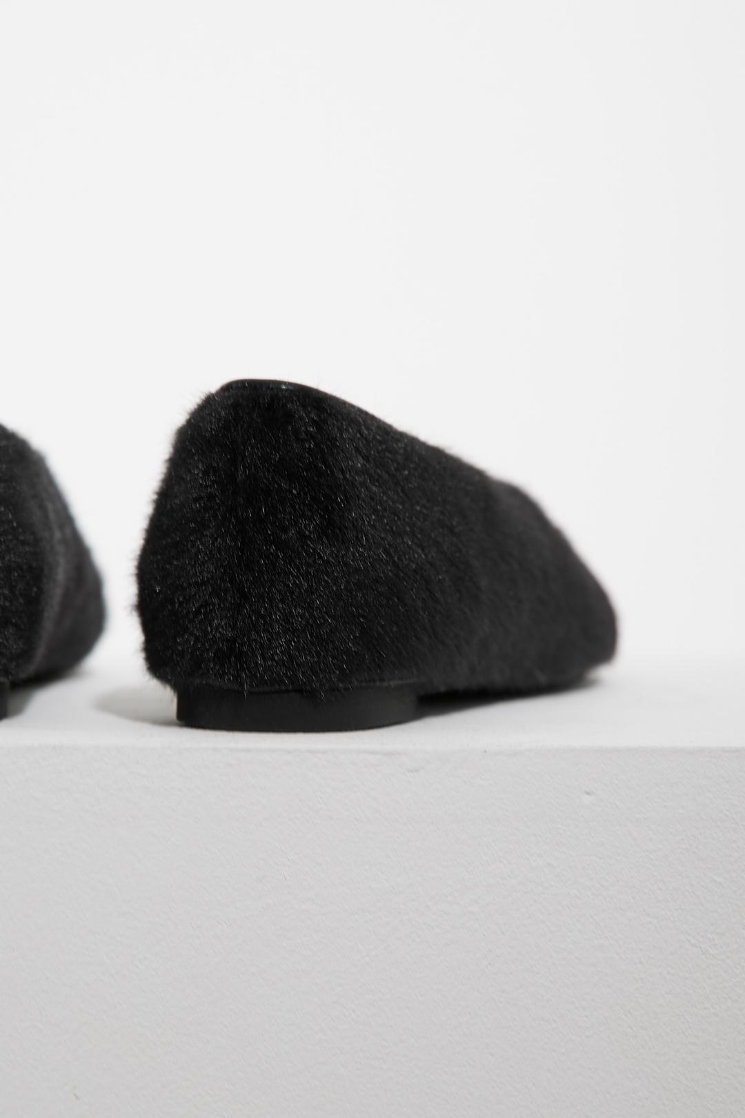 FUR FLAT SHOES