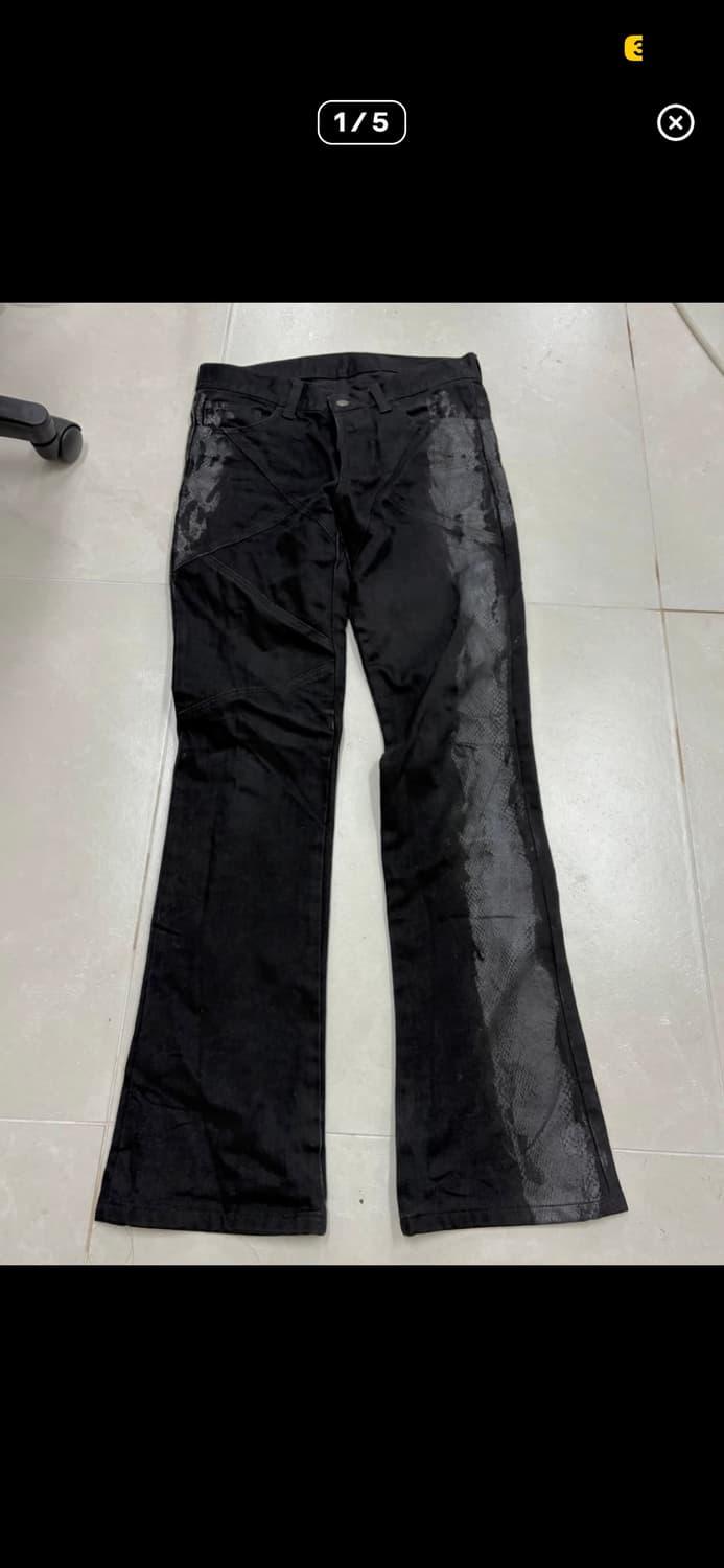 Tonado Mart Boots python cut jean | 후루츠패밀리