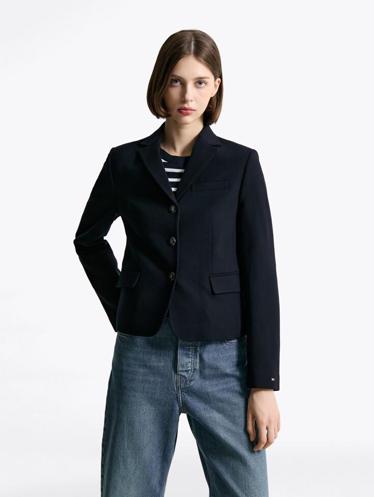 [25SS] 비엘라 크롭 블레이저