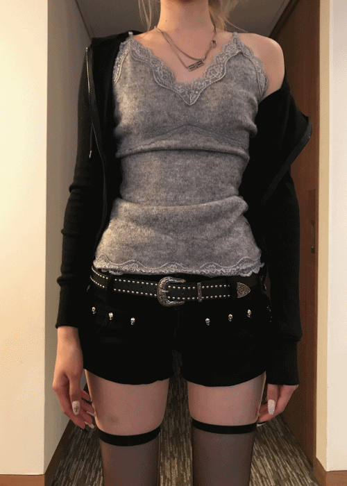 WHISPER LACE SLEEVELESS
