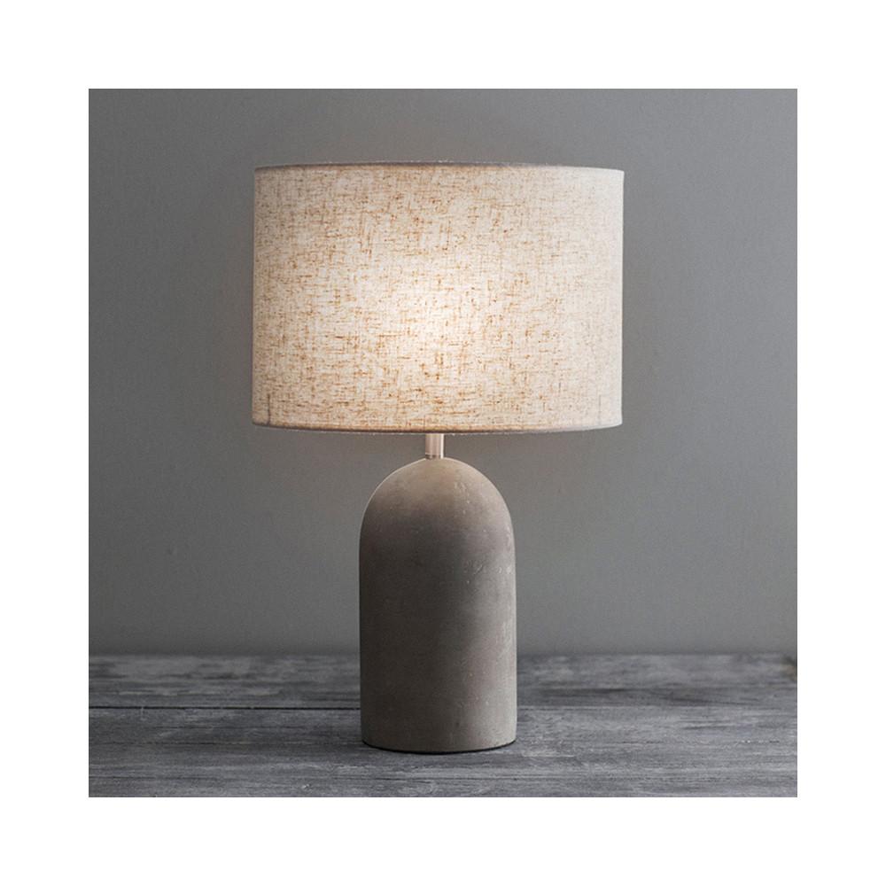 섬세한 콘크리트 재질의 스탠드 조명 우아한 모던 인테리어