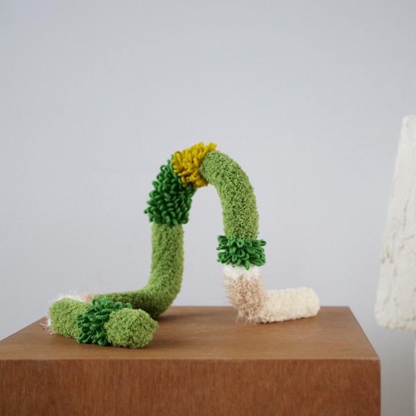 [x Ruth.] warm worm - 01 | 북엔드