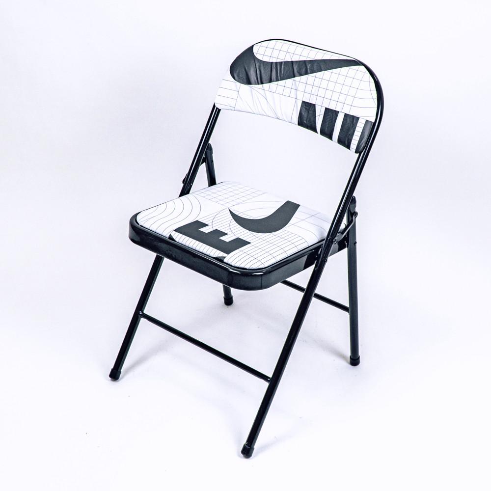 나이키 커스텀 리유저블 폴딩체어 접이식 의자 매장 인테리어 간이 캠핑 빈티지 등받이 의자