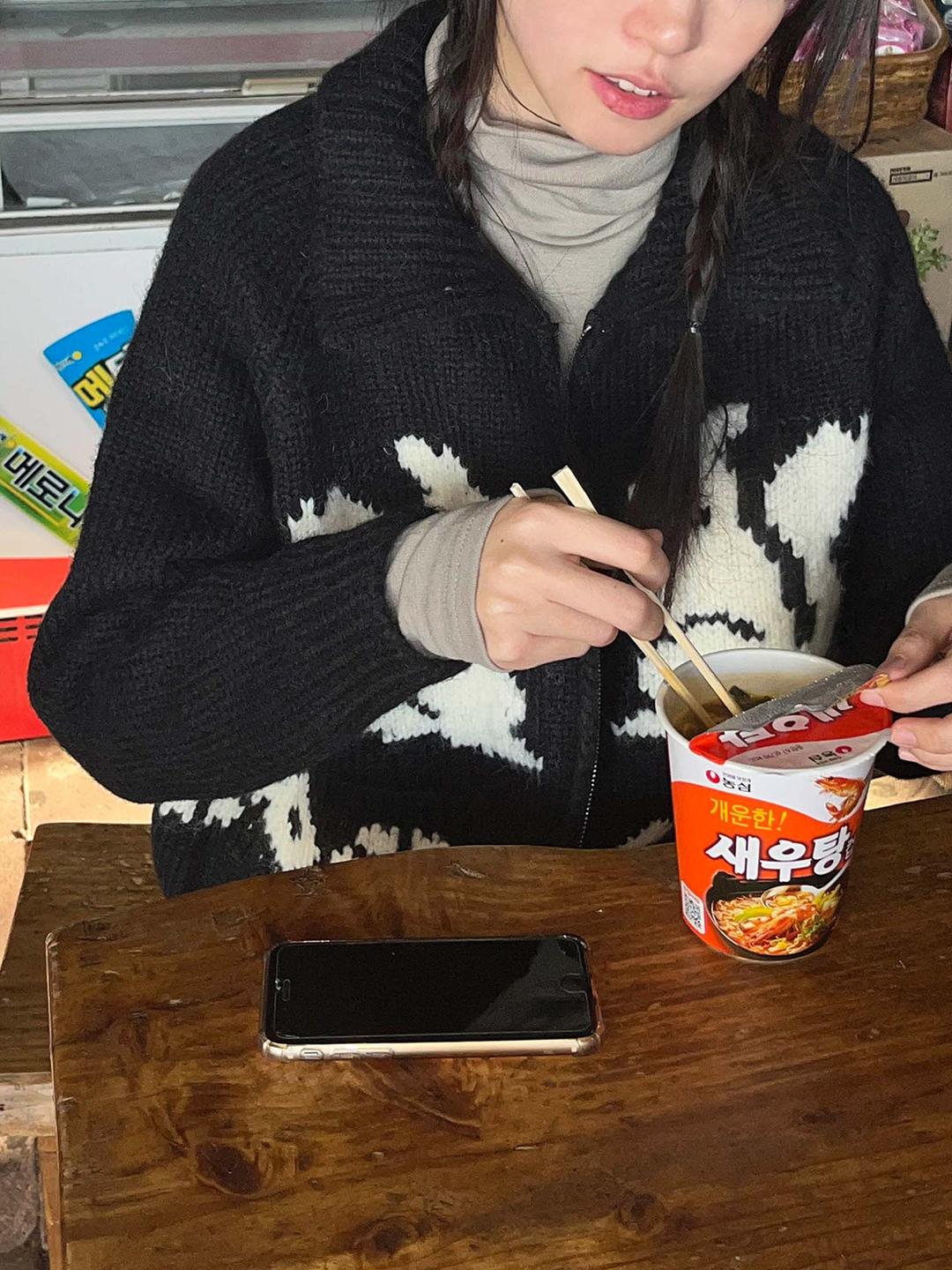 칩멍크 울 니트 집업