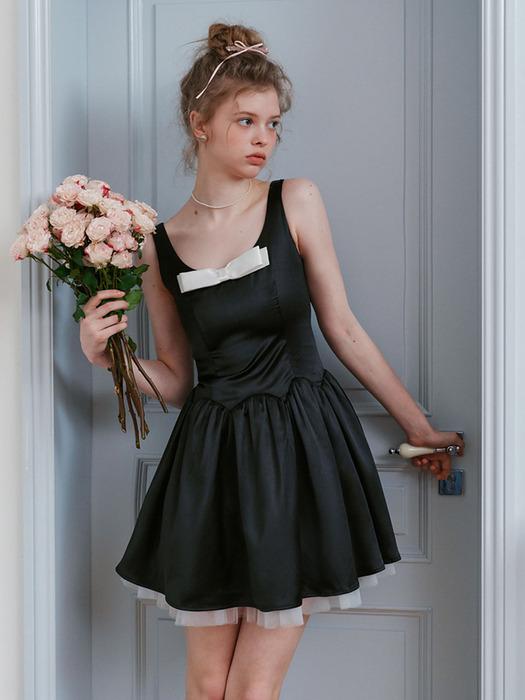 Cest_Bow mesh layered sleeveless dress