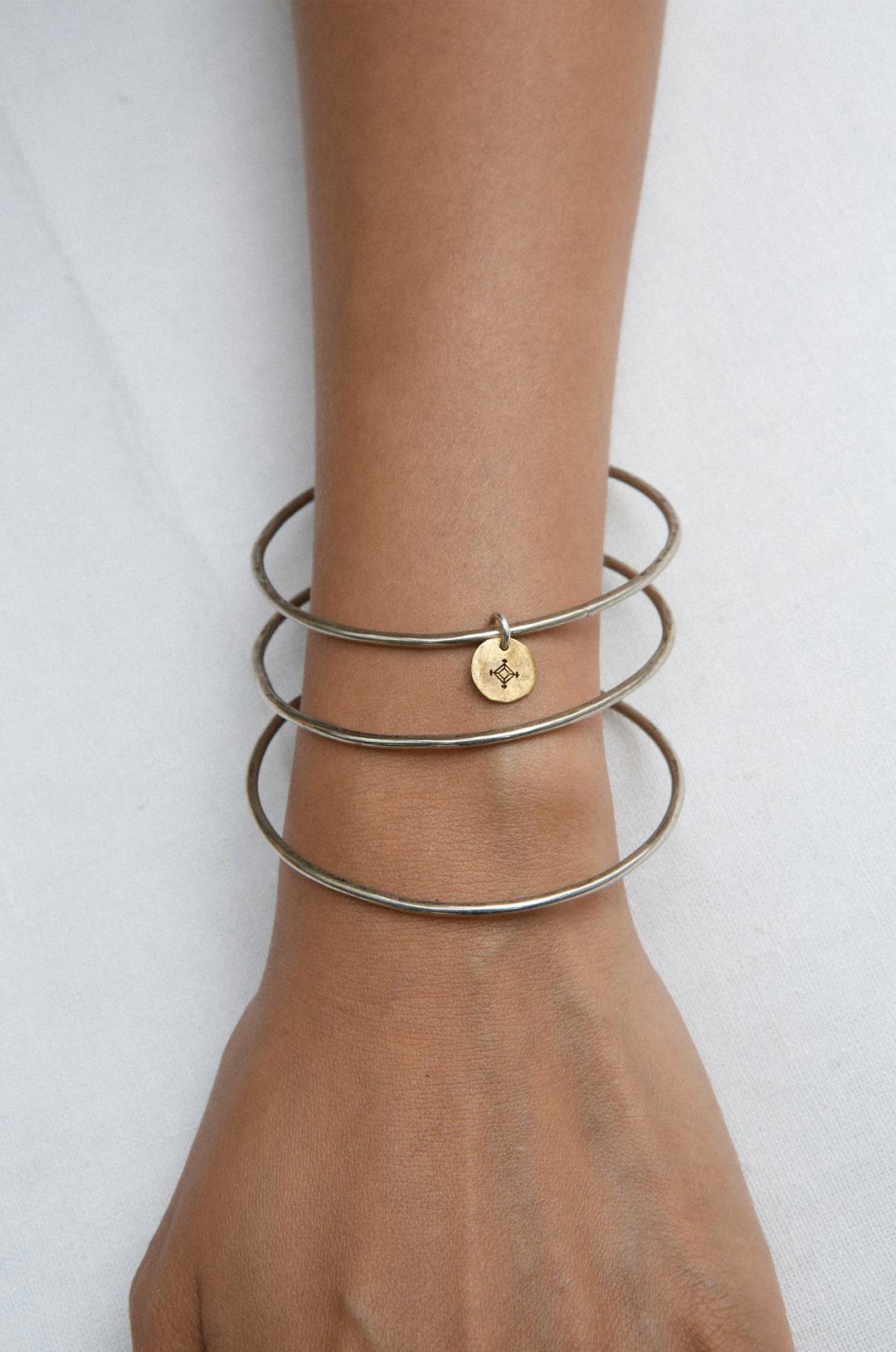 CIRCLE HARMONY BRACELET