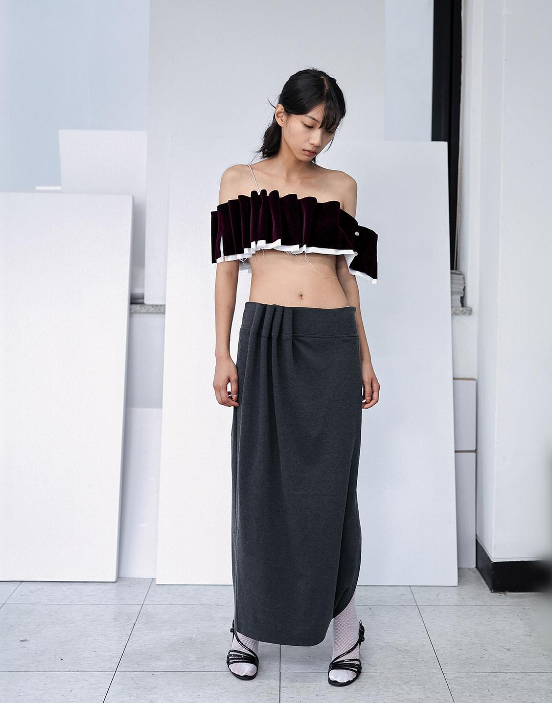 Curtain Long Skirt (Charcoal)