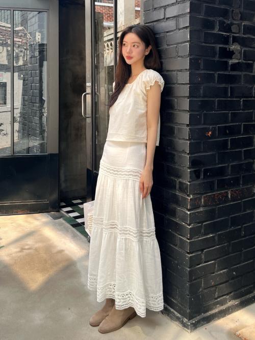 Neda lace skirt (ivory)