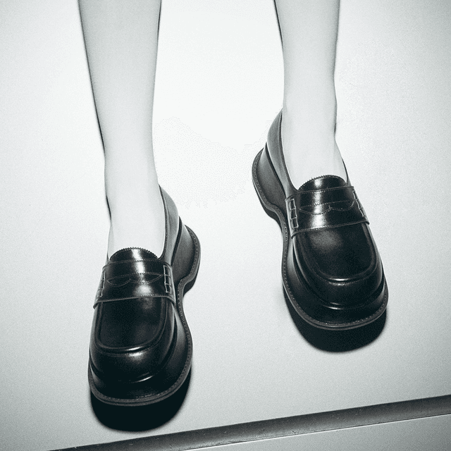 Grounds JEWELRY×YUEQI QI danim loafer Grounds JEWELRY×YUEQI QI danim loafer GROUNDS Jewelry Loafer