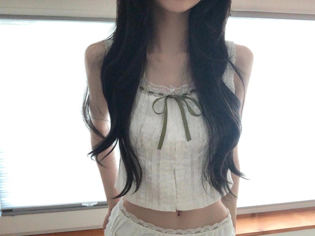greentea sleeveless