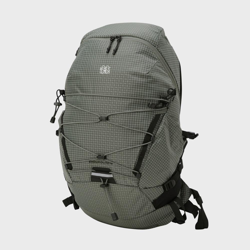 남녀공용 엔듀로라이트 18L QEBXX24113KHA