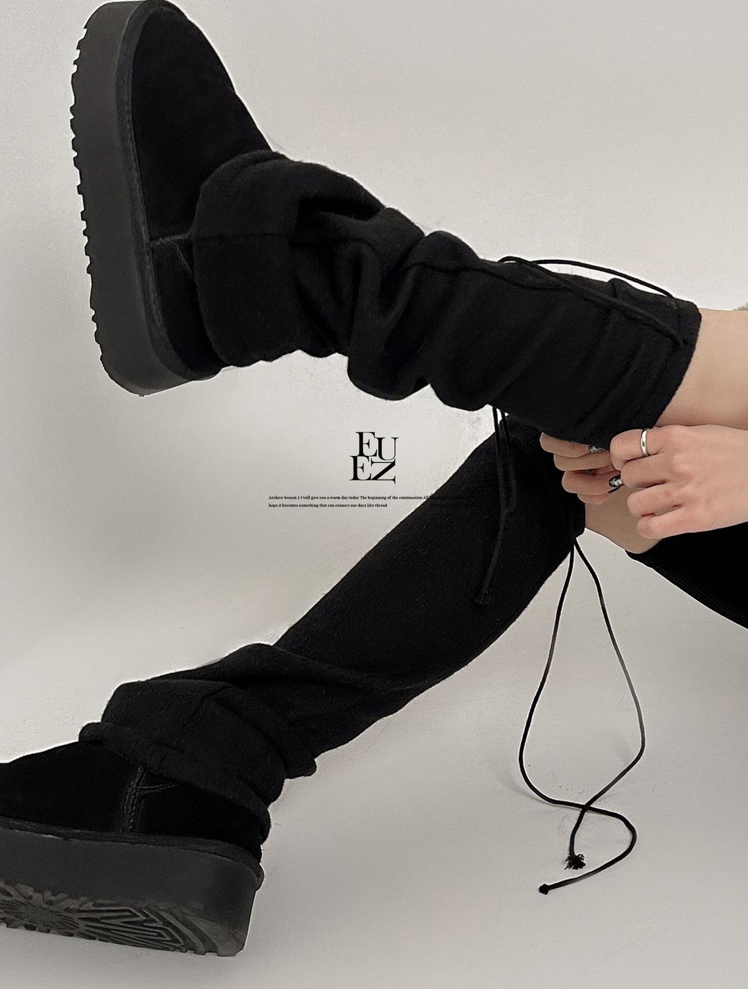 Cotton candy leg warmer