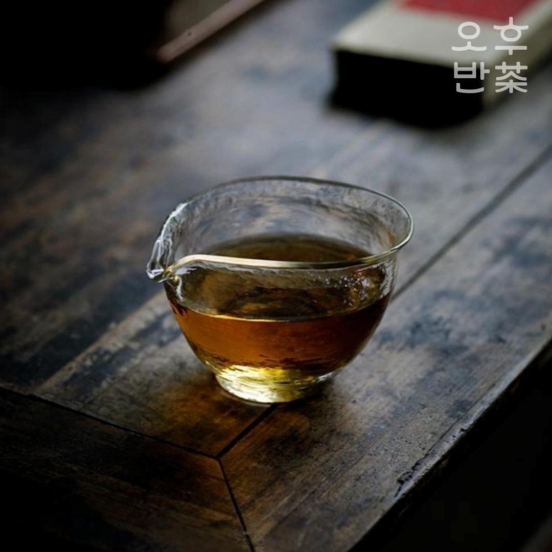 일그러진 달 공도배 숙우 내열 유리 다기 210ml