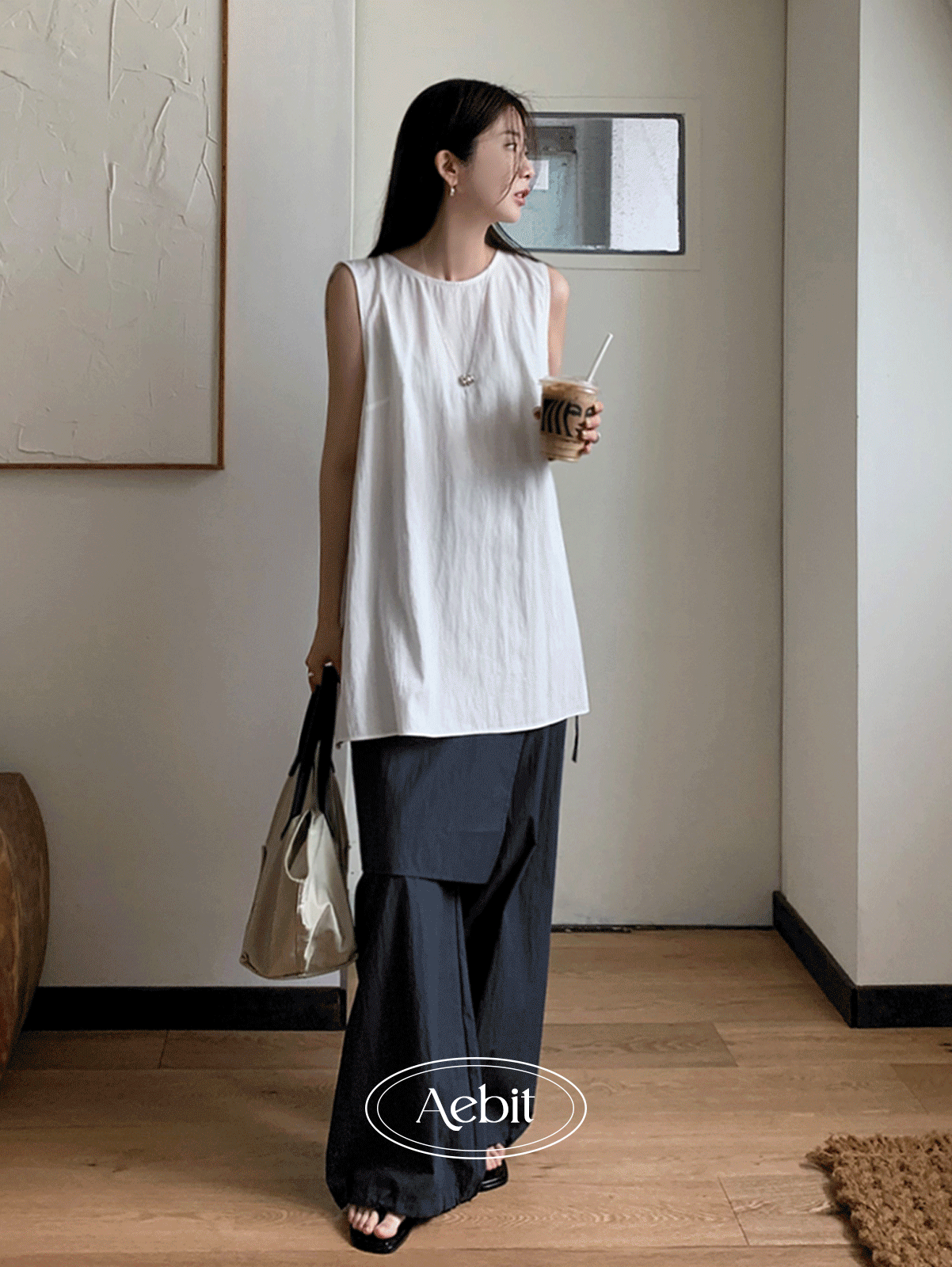 자체제작 lucy sleeveless bl (2color) 주문폭주!