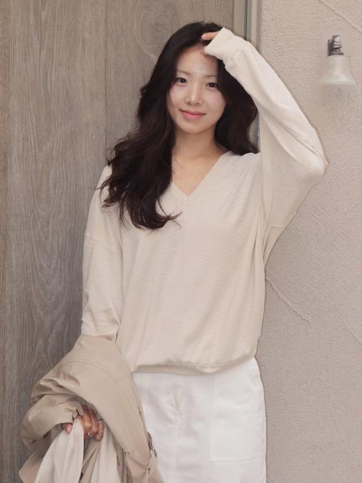 [단독]SITP5274 브이넥 가오리 컴포트 티셔츠_Light beige