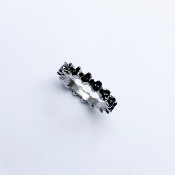 Black Flower Ring(아스트로 산하님 착용)