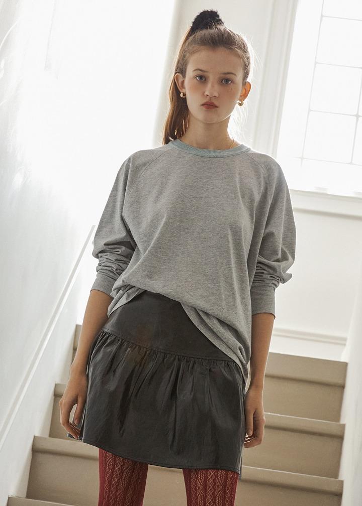 [온라인 단독] 남녀공용 라그란 오버사이즈 긴팔 티셔츠_MELANGE GREY - 게스코리아