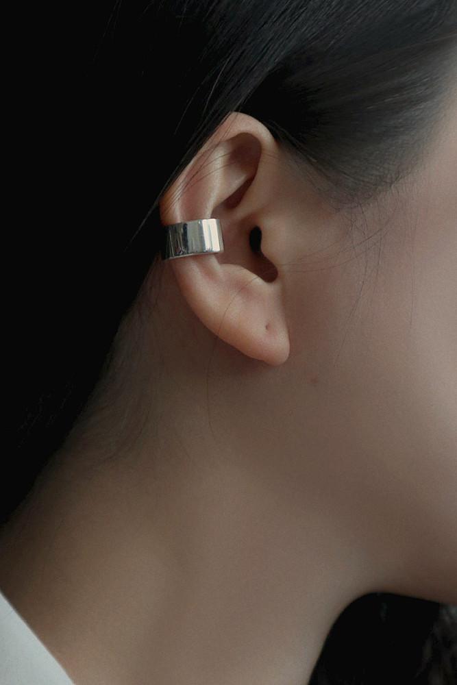 [미래소년 시영 착용] 925silver 쿤 볼드 남녀공용 이어커프 귀찌 1ea (2 color)
