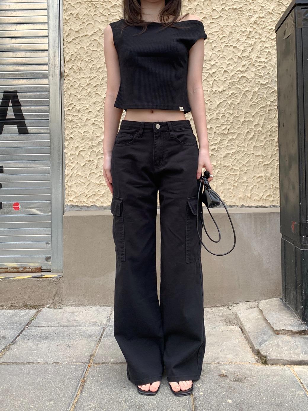 DM. Cotton Cargo Pants