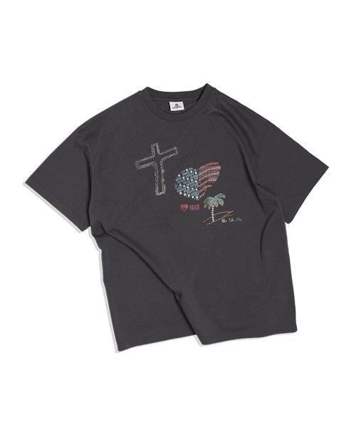 CROSS HEART TEE CHARCOAL