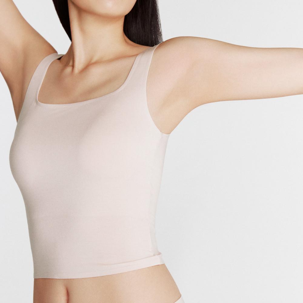 모달 멜로우 노브라탑