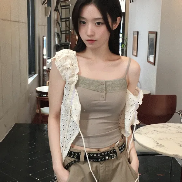 [데이빈made/🐰글램캡내장] 키키 캡내장 레이스 슬리브리스 탑