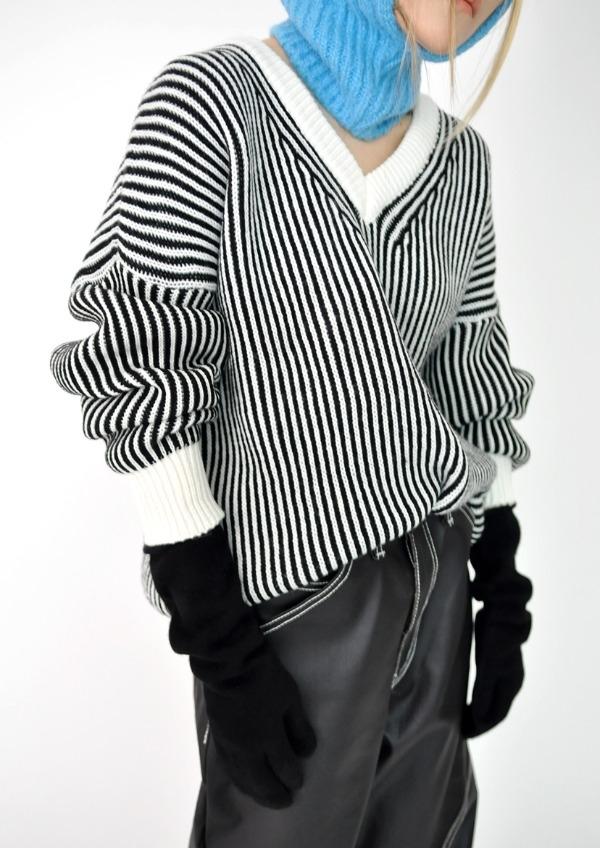 stripe V knit (2color)