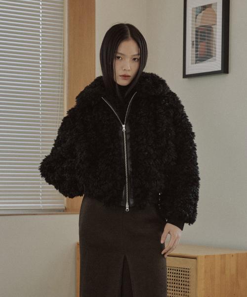 마이스(MAIS)  CROPPED ZIP-UP FUR JACKET / BLACK - 사이즈 & 후기 | 무신사