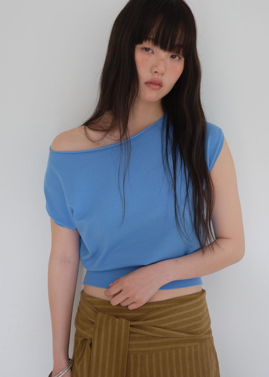 ARIEL BOAT NECK 2WAY KNIT TOP - BLUE