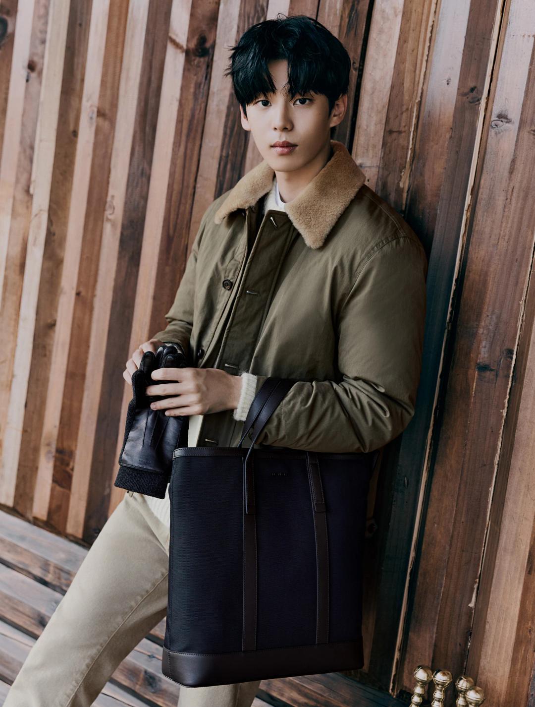 빌리 세로 토트백 - Navy