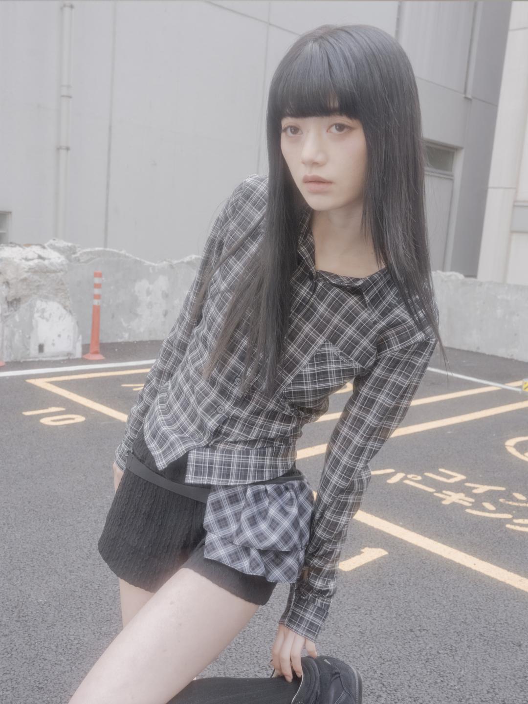 Check tied shirt 001