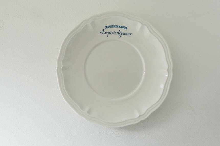 Le petit déjeuner dessert plate (2 type)