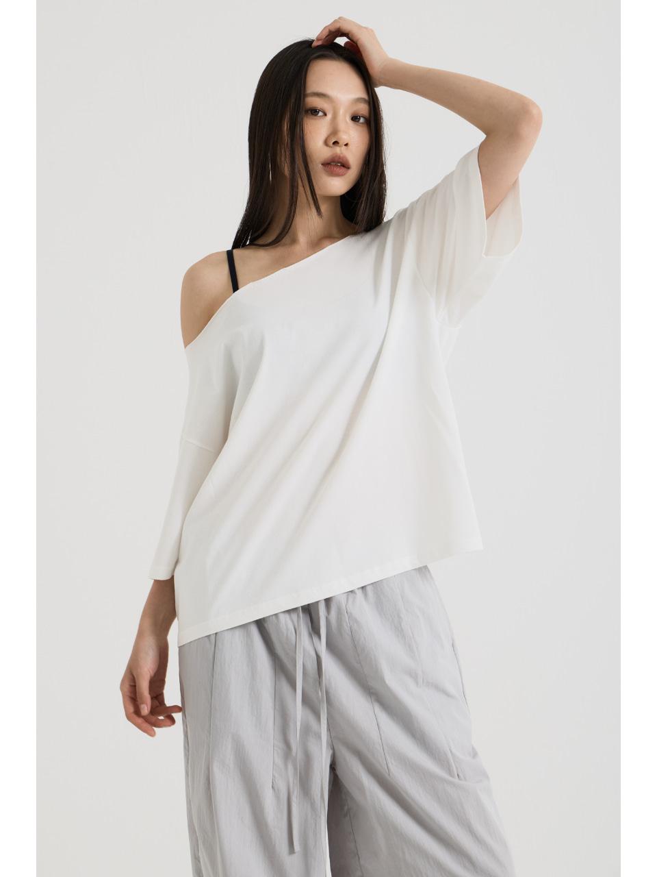 원숄더 티셔츠, 화이트